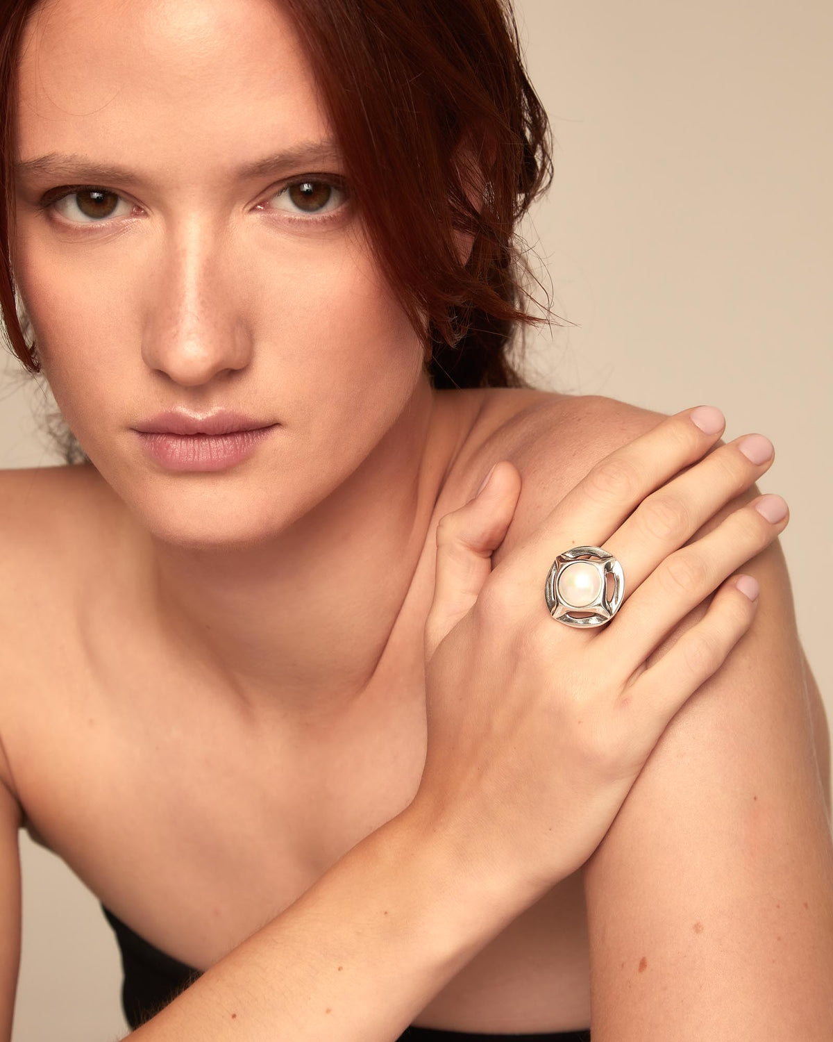 Anillo ANI0802BPL bañado en plata con perla TALLA 18