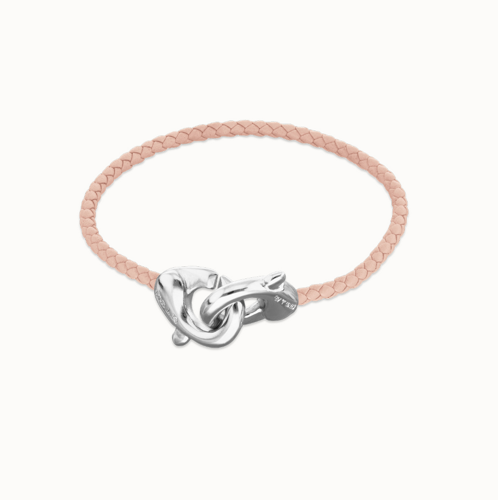 Pulsera de cuero rosa con mosquetón entrelazado en plata