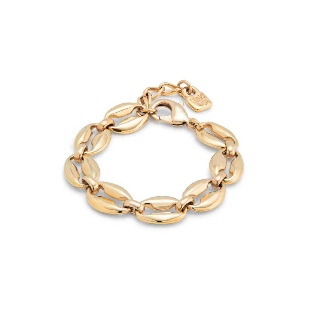 Pulsera con 4 tiras de cuero con cierre botón y charm de corazón bañado en plata de ley