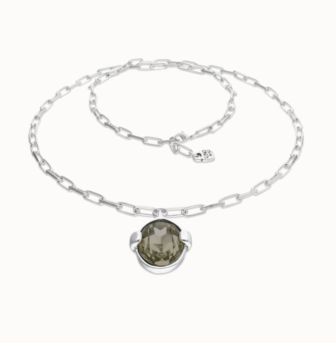 Collar largo bañado en plata con cristal facetado ovalado gris grand