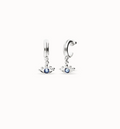 Pendientes de aro bañados en plata de ley con forma ojo y cristal facetado azul