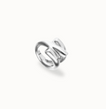 Anillo bañado en plata con tres formas orgánicas entrelazadas TALLA 15