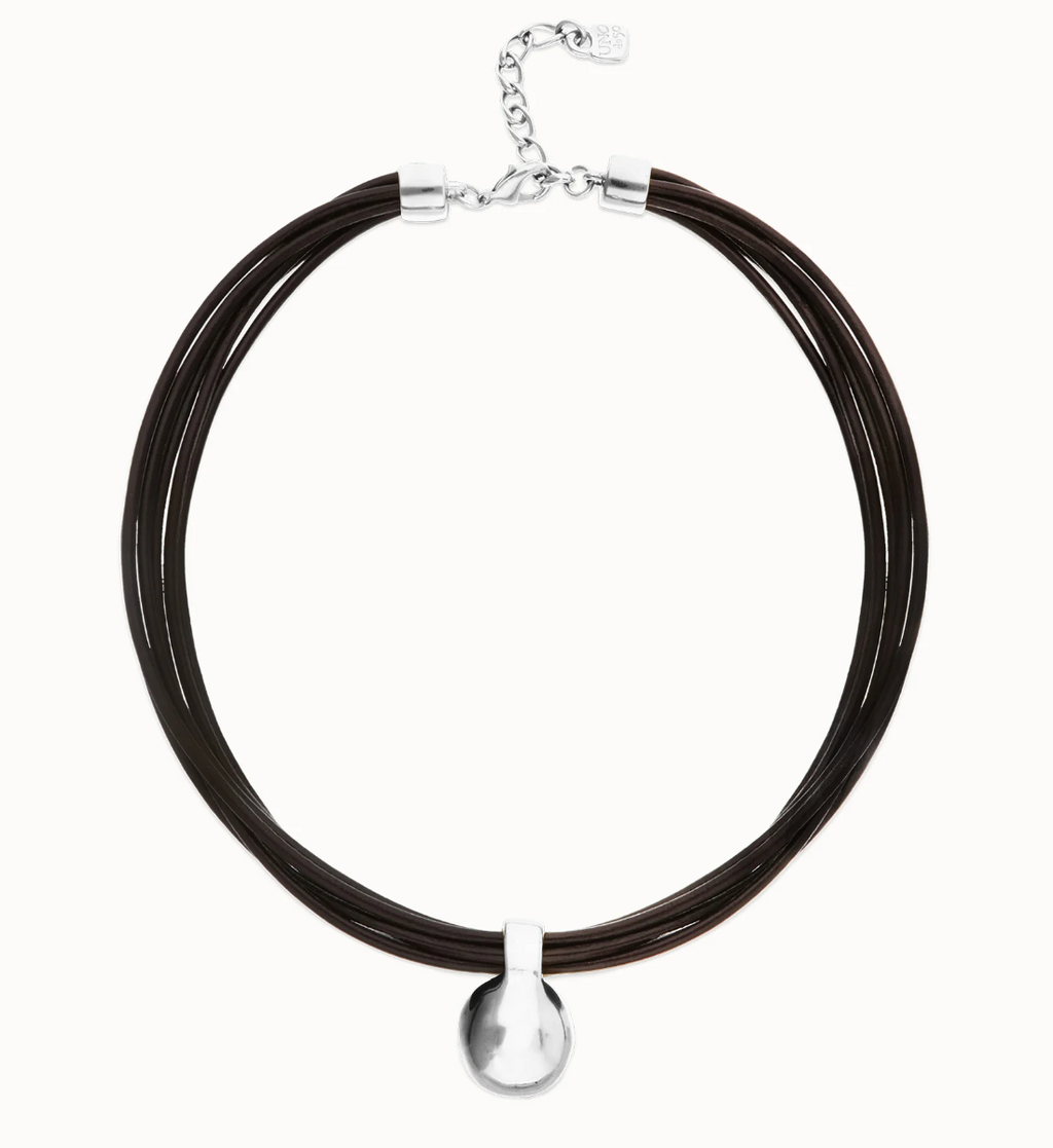 Collar de cuero con esfera grande bañada en plata de ley COL2046