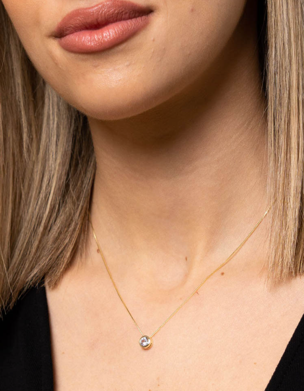 Collar solitario leah de plata de ley 925 bañada en oro 15-6127
