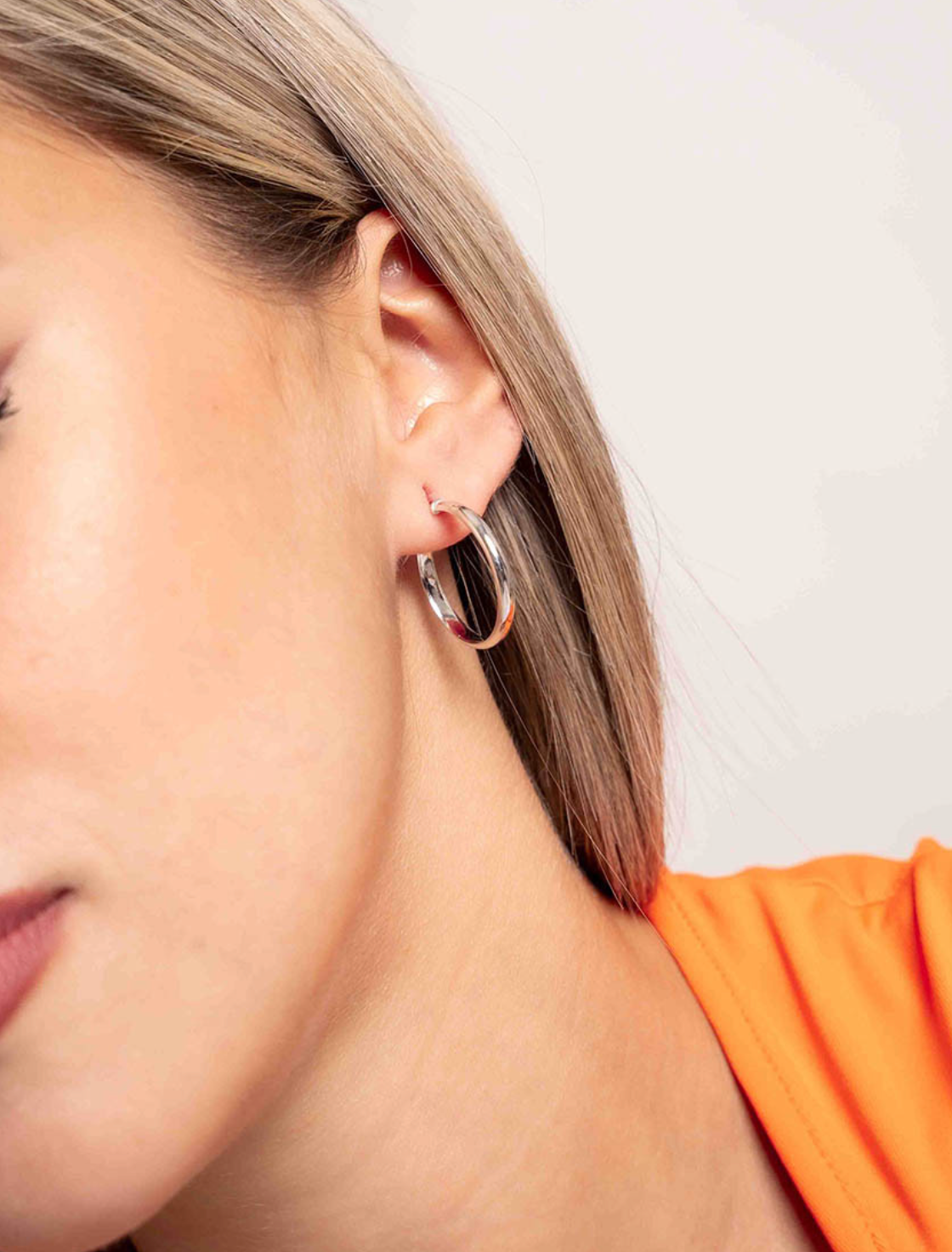 Pendientes de aro carla 20mm de plata de ley 925 bañada en rodio  05-3404