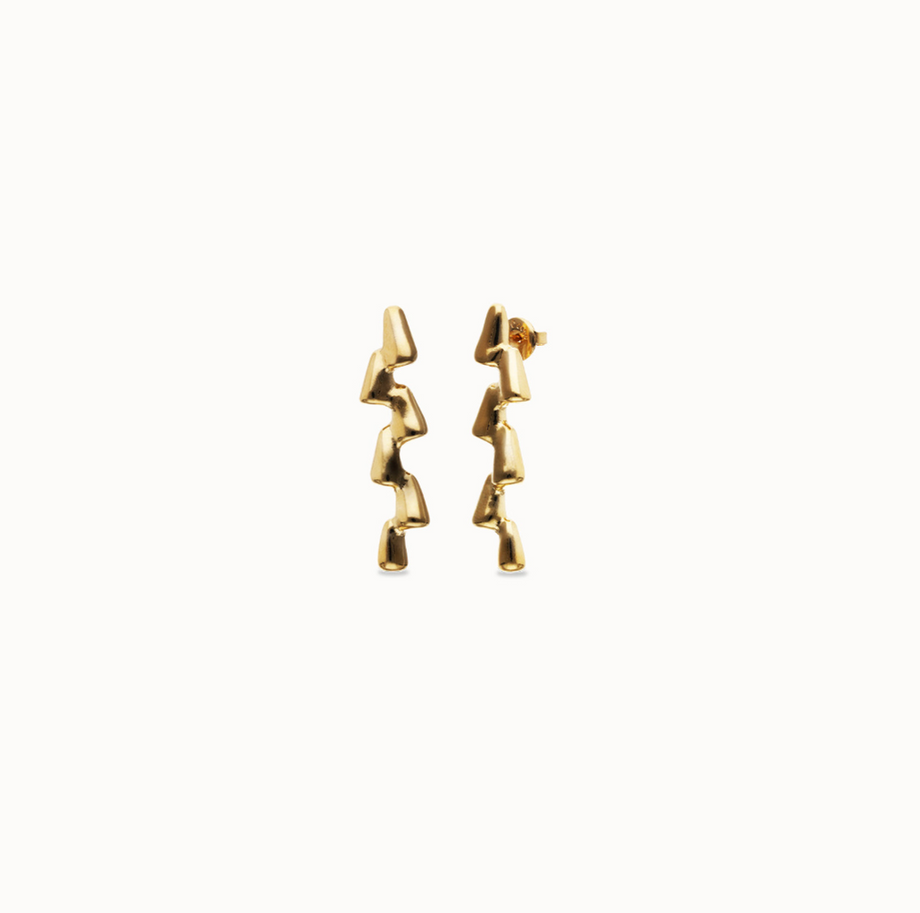 Pendientes alargados en zig-zag bañados en oro 18k PEN1074ORO