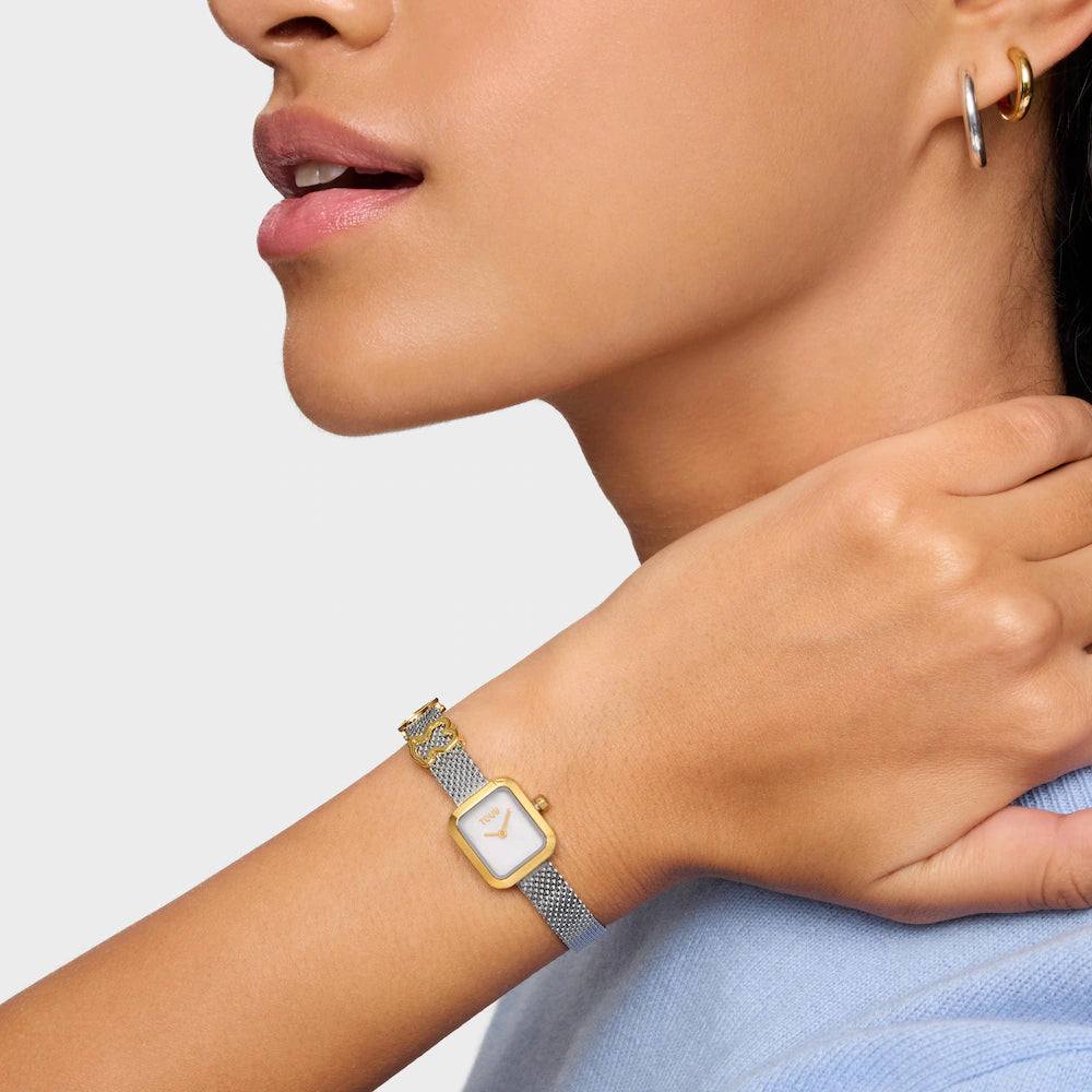 Reloj Tous analógico con brazalete de acero con motivo, acero dorado y esfera de nácar ICON TIME CHARMS