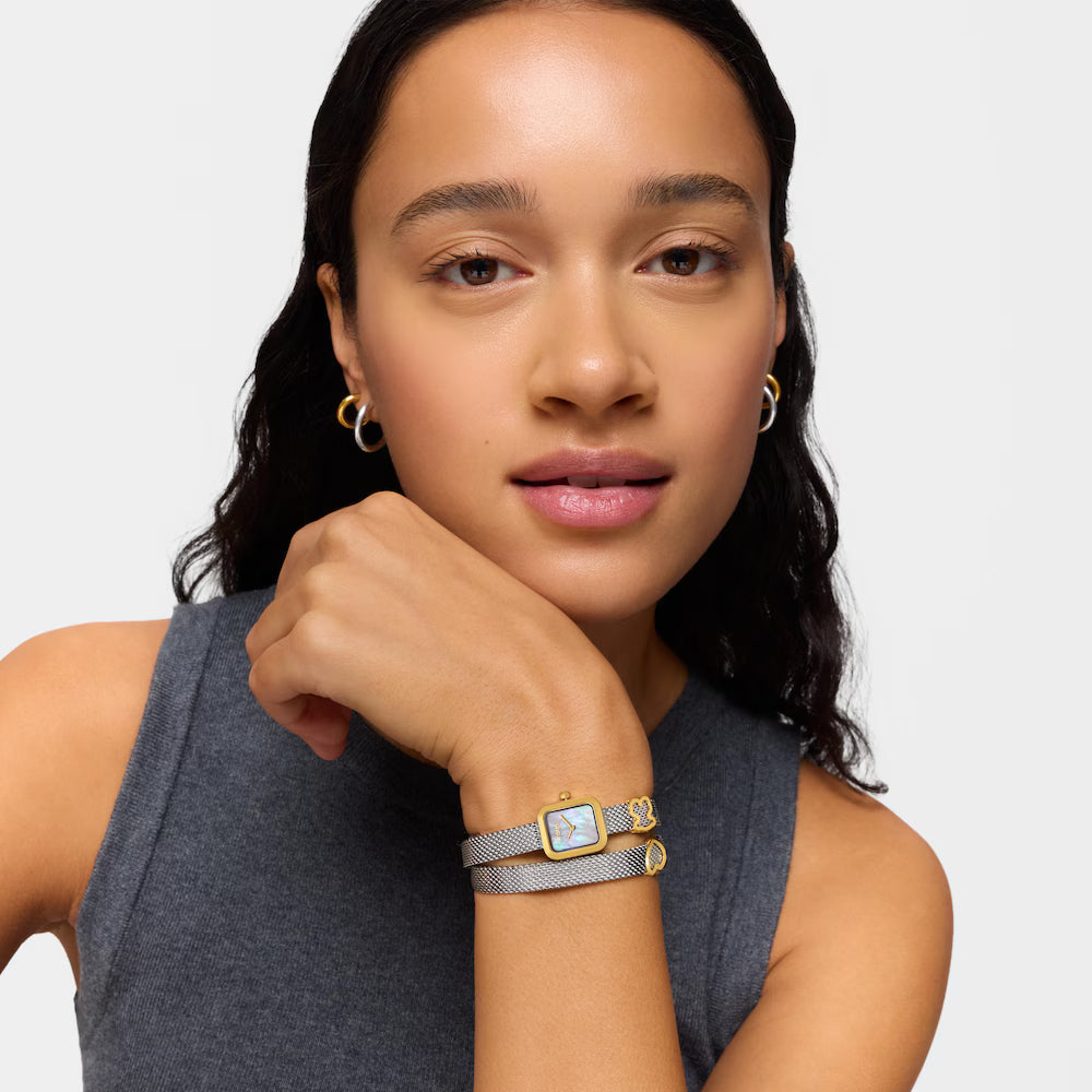 Reloj Tous analógico con brazalete de acero con motivo, acero dorado y esfera de nácar ICON TIME EMBRACED