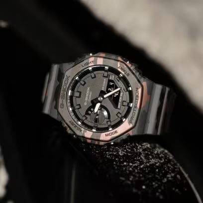 CASIO CLASSIC Serie GA-2100 GA-2100CM-8A